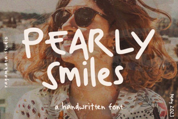 Pearly Smiles: A Delightful Script Font